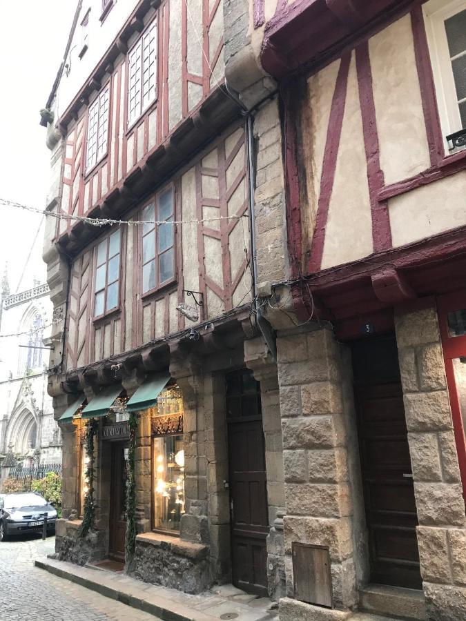 Appartement HENRI& HENRIETTE le studiolo d'HENRI à Vannes Extérieur photo