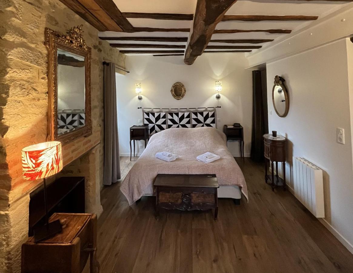 Appartement HENRI& HENRIETTE le studiolo d'HENRI à Vannes Extérieur photo