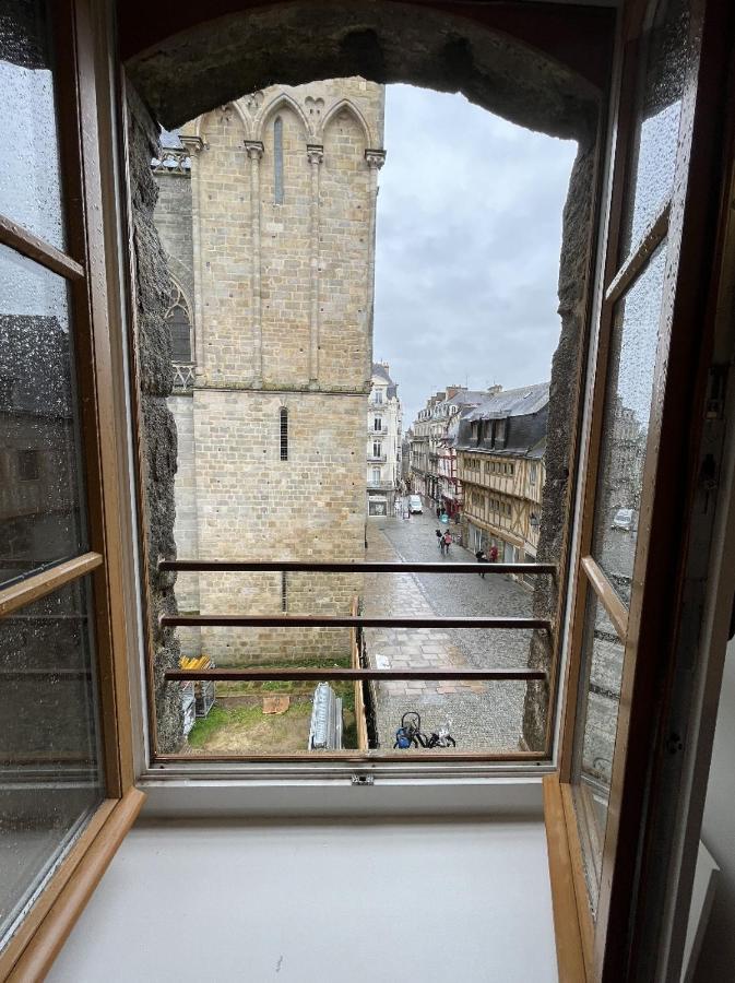 Appartement HENRI& HENRIETTE le studiolo d'HENRI à Vannes Extérieur photo